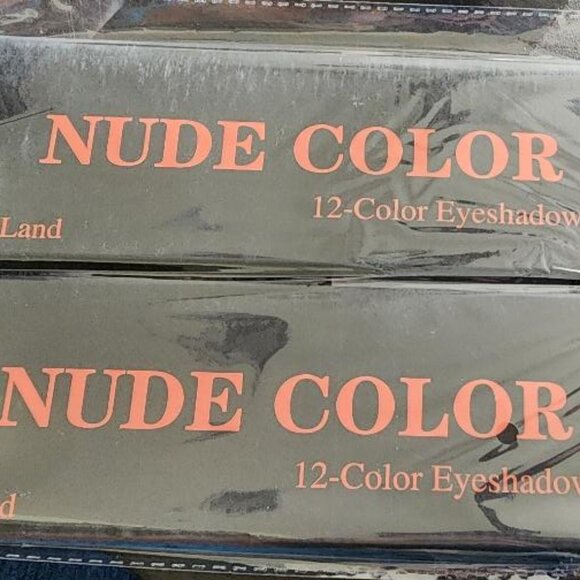 Duo Pack of Eye Shadow - Picture 3 of 4